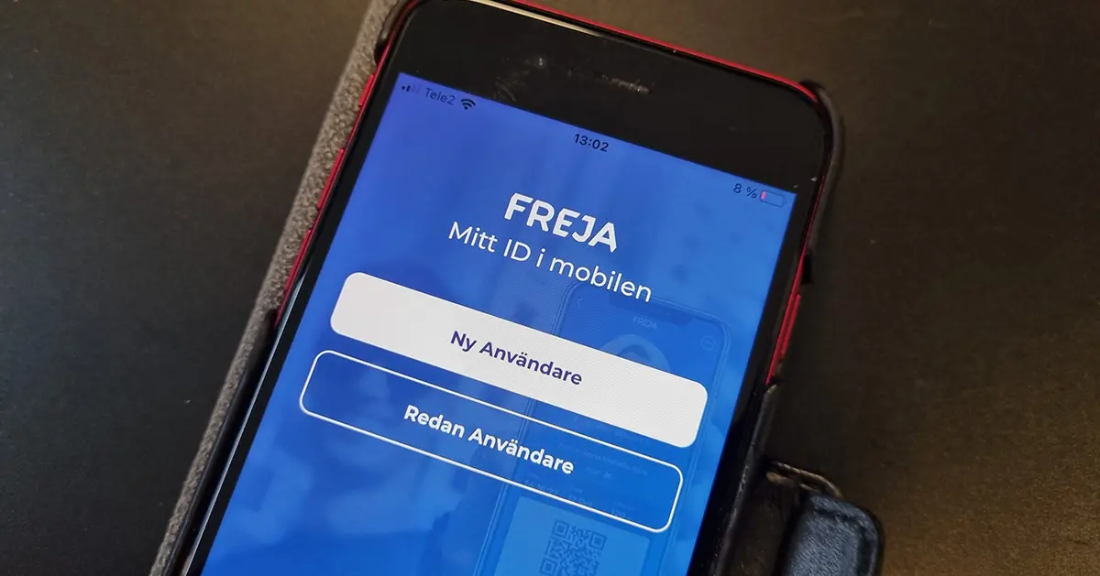 Bild på mobiltelefon och Freja-appen